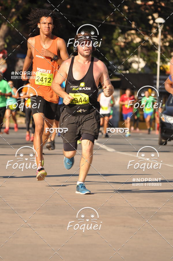 Achetez vos photos de l'événement6 Corrida Santa Lcia sur Fotop