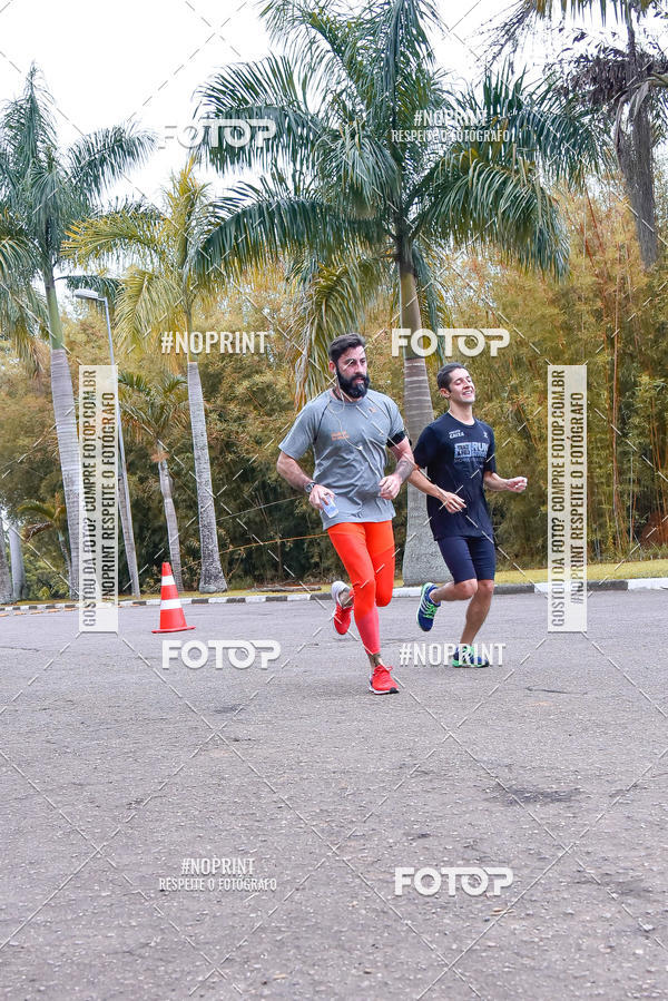 Buy your photos of the eventSantander Track & Field Run Series - Plaza Sul - Jardim Botnico on Fotop