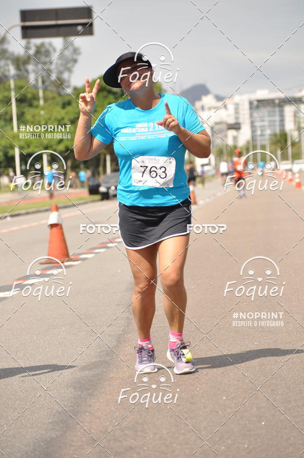 Buy your photos of the event21KES - Meia Maratona do Esprito Santo on Fotop