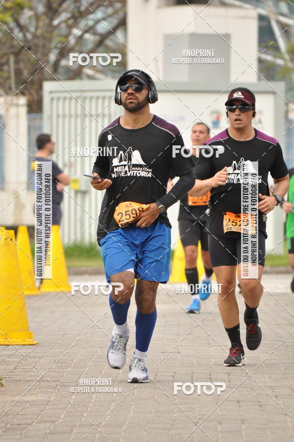 Compre suas fotos do eventoMEIA MARATONA WINE DE VITRIA no Fotop