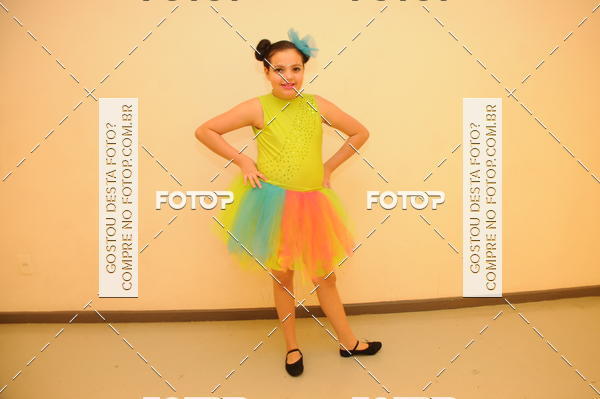 Buy your photos of the eventEspetculo de Dana Studio V on Fotop