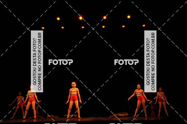 Buy your photos of the eventEspetculo de Dana Studio V on Fotop