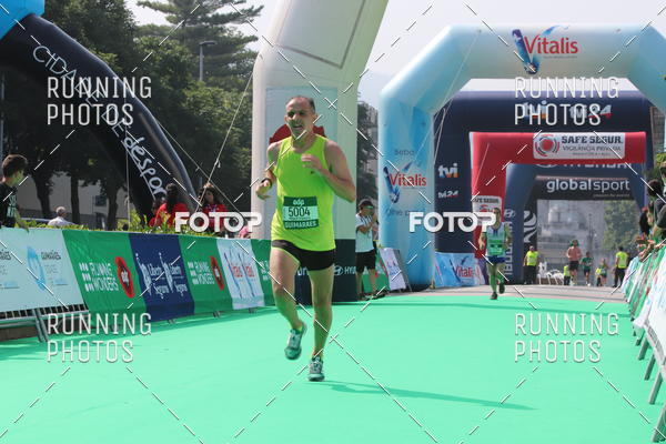 Buy your photos of the eventMeia Maratona Guimares on Fotop