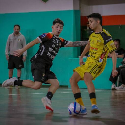 Futsal- Blumenau Futsal X Associao Desportiva Jaragu on Fotop